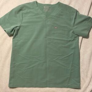 Figs scrub top limited edition “money” green mens size L